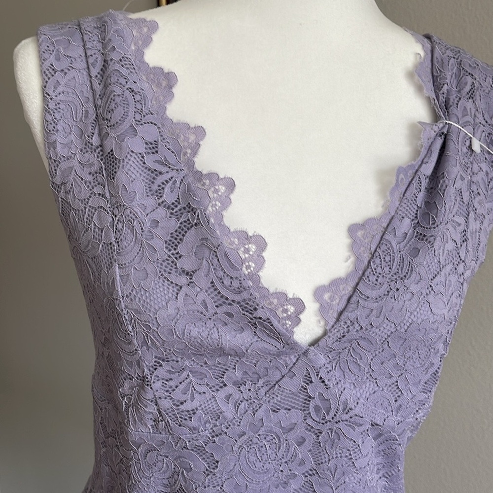 Elegant Lace Sleeveless Top in Lavender Size XXL - Picture 3 of 7